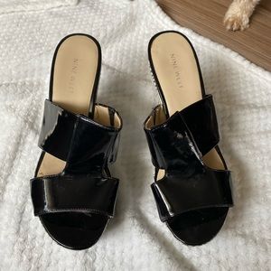 Nine West platform sandals Size 7